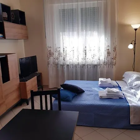 Casa Di Tiziana 아파트 안치오